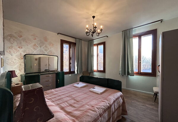 Villa 900 Design & Hills Escape: Autumn, Bedroom, Spring, Summer, Winter