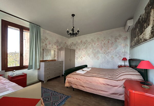 Villa 900 Design & Hills Escape: Autumn, Bedroom, Spring, Summer, Winter