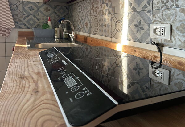 Villa 900 Design & Hills Escape: Autumn, Kitchen, Spring, Summer, Winter