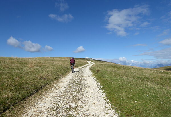 Villa 900 Design & Hills Escape: Activities, Autumn, Outdoor, Spring, Summer