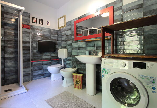 Villa 900 Design & Hills Escape: Autunno, Bagno, Estate, Primavera