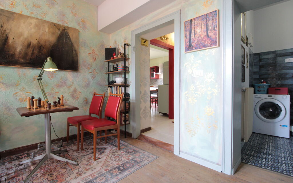 Villa 900 Design & Hills Escape: Autumn, Living Room, Spring, Summer