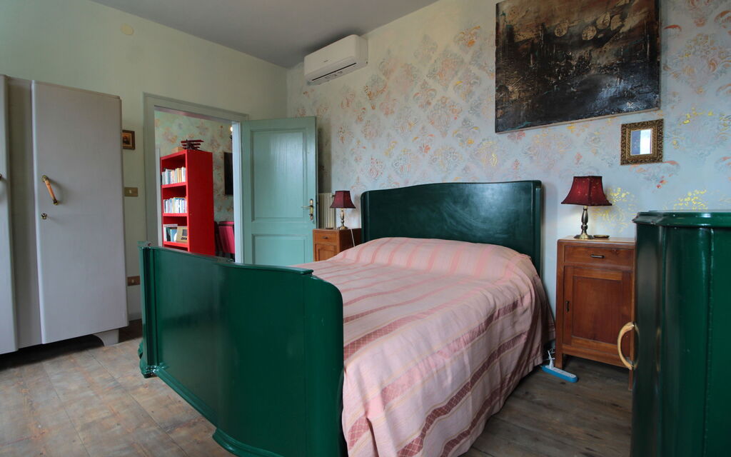 Villa 900 Design & Hills Escape: Autumn, Bedroom, Spring, Summer