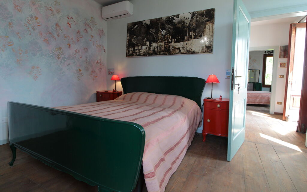 Villa 900 Design & Hills Escape: Autumn, Bedroom, Spring, Summer