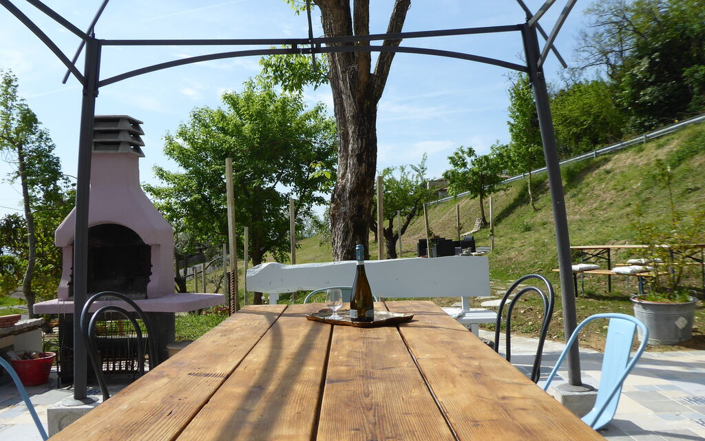 Villa 900 Design & Hills Escape: Autumn, Garden, Spring, Summer