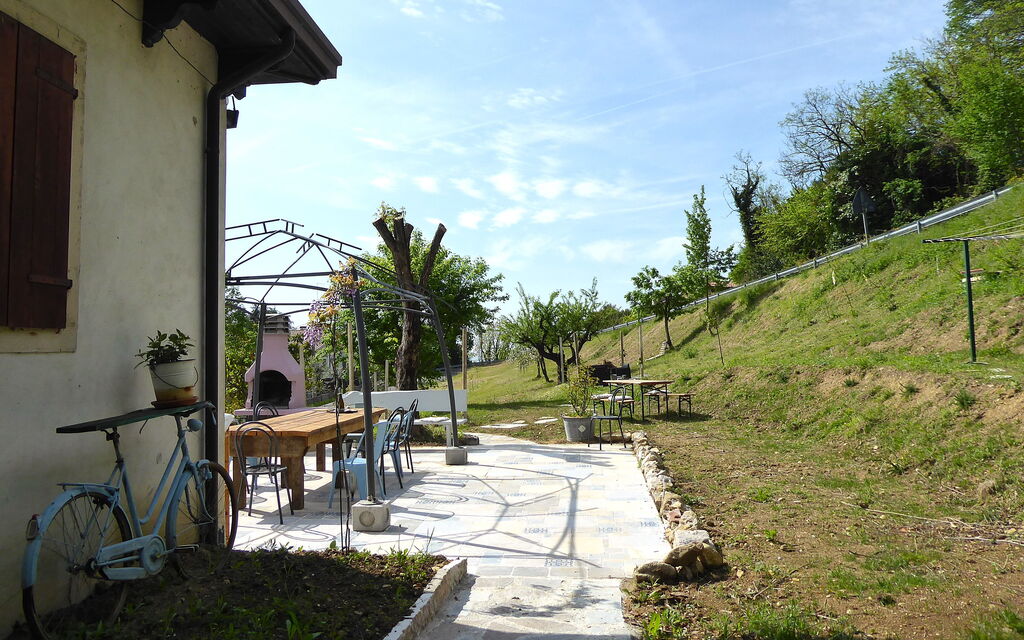 Villa 900 Design & Hills Escape: Autumn, Garden, Spring, Summer