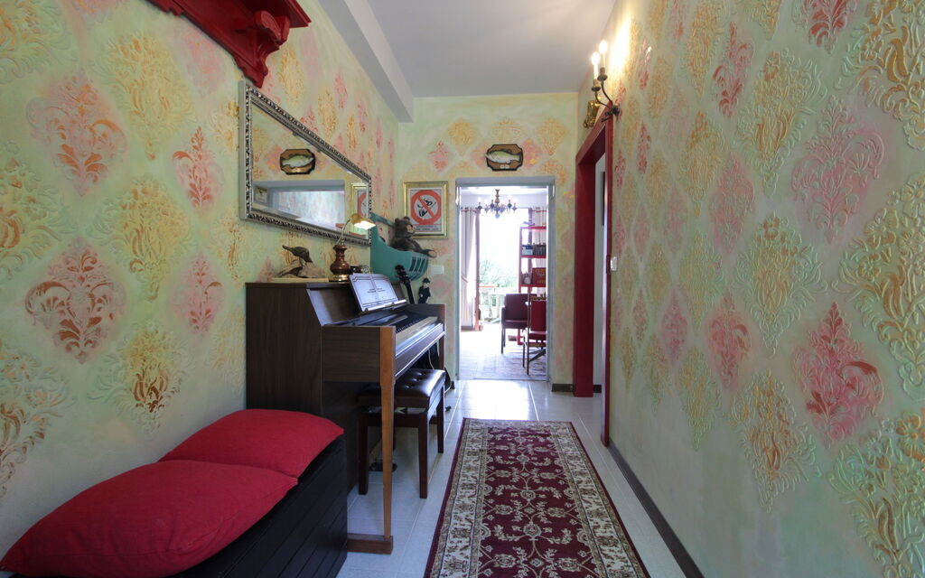 Villa 900 Design & Hills Escape: Autumn, Living Room, Spring, Summer