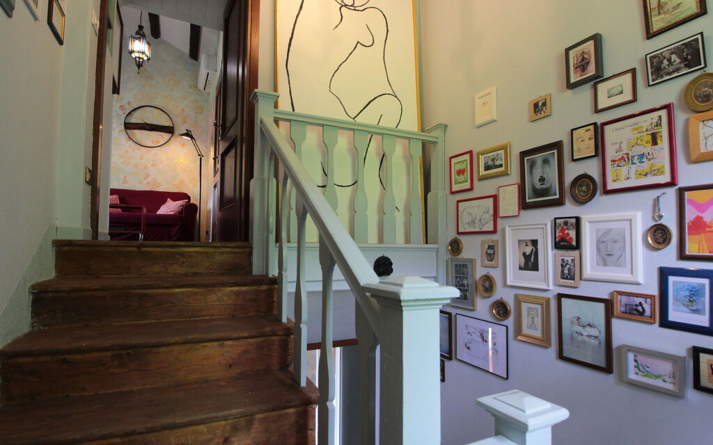 Villa 900 Design & Hills Escape: Autumn, Room Detail, Spring, Summer