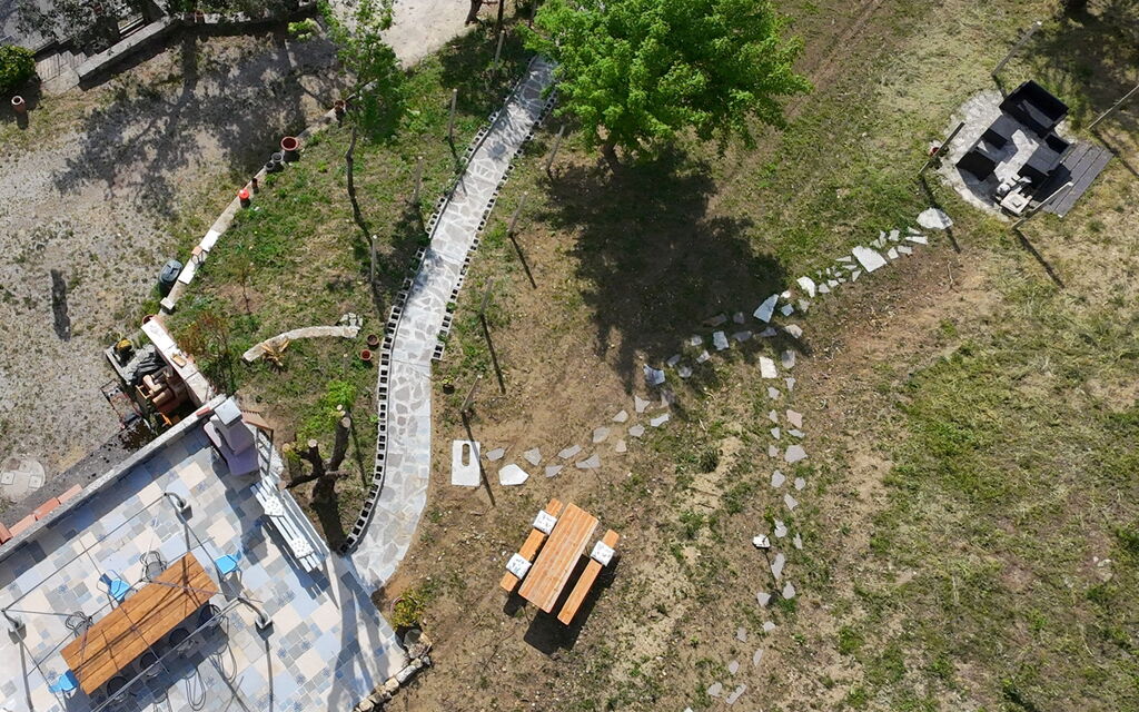 Villa 900 Design & Hills Escape: Autumn, Garden, Spring, Summer