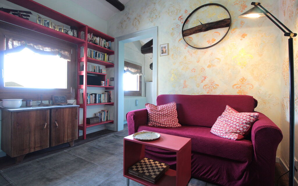 Villa 900 Design & Hills Escape: Autumn, Living Room, Spring, Summer