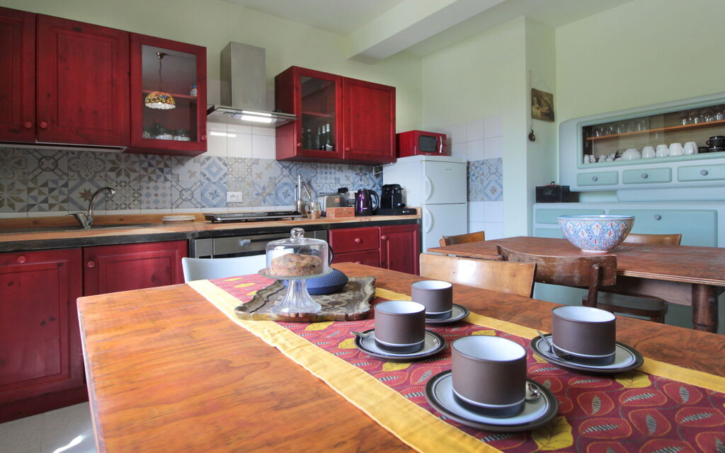Villa 900 Design & Hills Escape: Autunno, Cucina, Estate, Primavera
