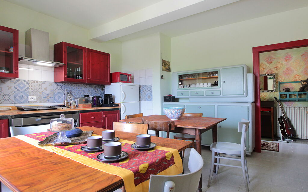 Villa 900 Design & Hills Escape: Autunno, Cucina, Estate, Primavera