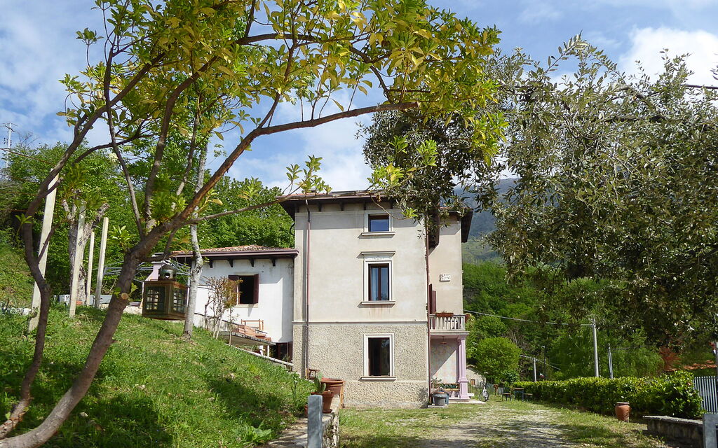 Villa 900 Design & Hills Escape: Autunno, Entrata Principale, Estate, Primavera