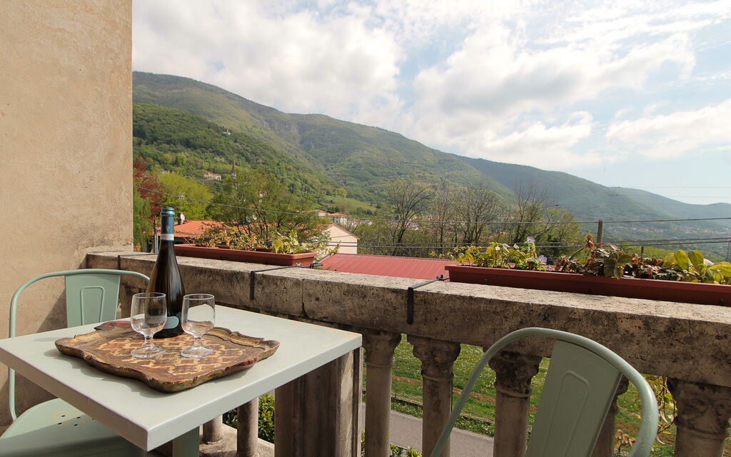 Villa 900 Design & Hills Escape: Autunno, Balcone / Terrazza / Patio, Estate, Primavera