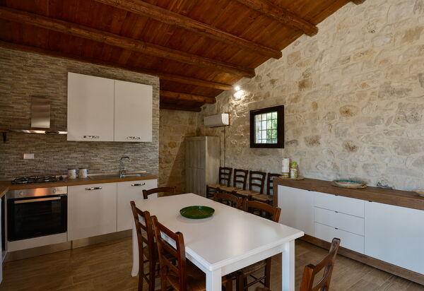Villa Palmento: Autunno, Cucina, Estate, Primavera