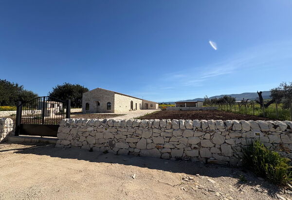 Villa Palmento: Autunno, Entrata Principale, Estate, Primavera