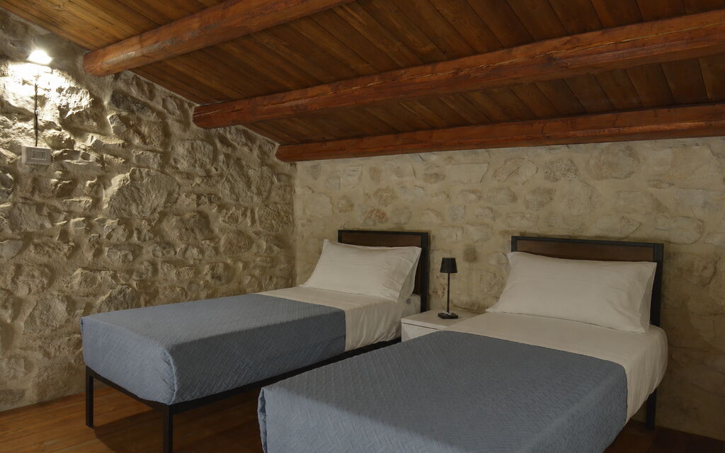 Villa Palmento: Autumn, Bedroom, Spring, Summer