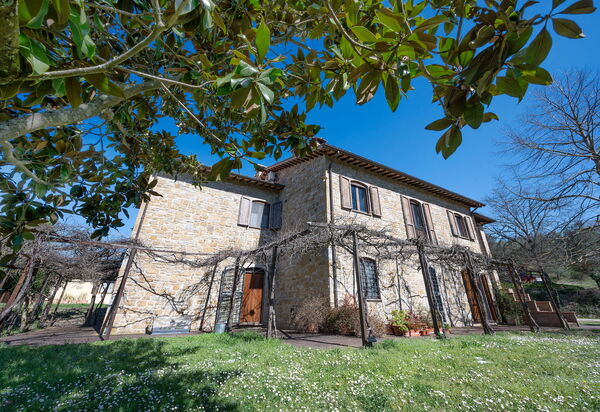 Il Giuncheto Casale Rooms, Pool, Umbrian Countryside: Autunno, Entrata Principale, Estate, Giardino, Primavera