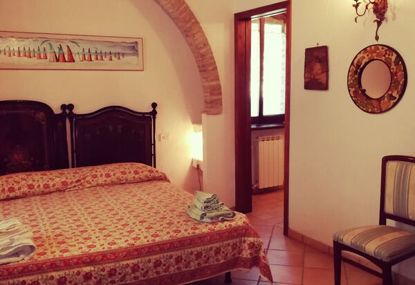 Il Giuncheto Casale Rooms, Pool, Umbrian Countryside: Autunno, Estate, Primavera