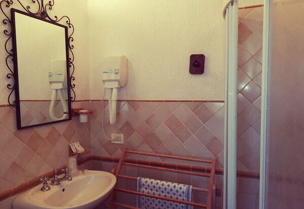 Il Giuncheto Casale Rooms, Pool, Umbrian Countryside: Autunno, Bagno, Estate, Primavera