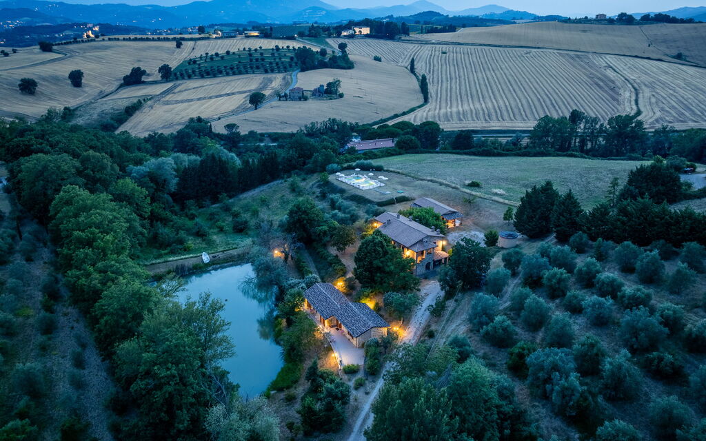 Il Giuncheto Casale Rooms, Pool, Umbrian Countryside: Autunno, Estate, Primavera, Vista Panoramica