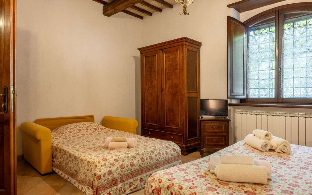 Il Giuncheto Casale Rooms, Pool, Umbrian Countryside - : Autunno, Camera da letto, Estate, Primavera