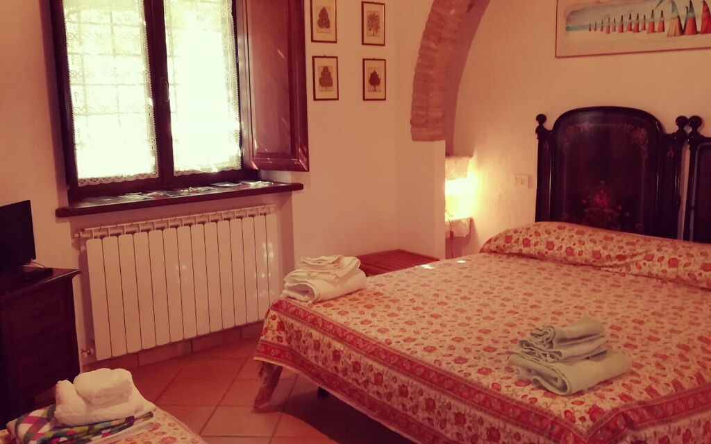 Il Giuncheto Casale Rooms, Pool, Umbrian Countryside - : Autunno, Camera da letto, Estate, Primavera