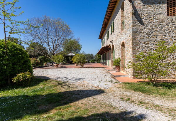 Il Leccio, Vinci, Private Pool and Tennis: Autumn, Building Exterior, Spring, Summer