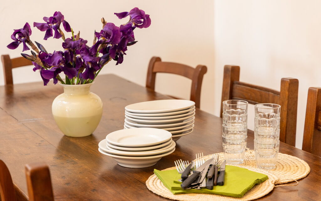 Il Leccio, Vinci, Private Pool and Tennis: Autumn, Room Detail, Spring, Summer