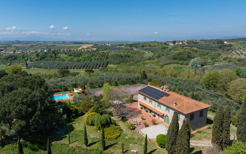 Il Leccio, Vinci, Private Pool and Tennis: Autumn, Garden, Spring, Summer