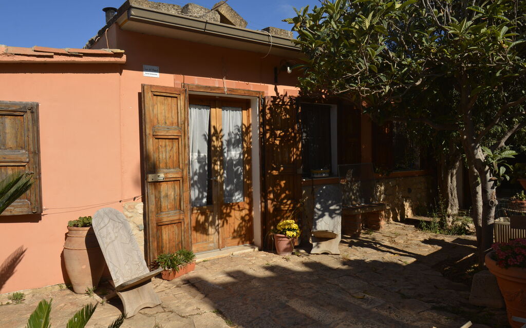 Ranch Salomonello: Autumn, Main Entrance, Spring, Summer