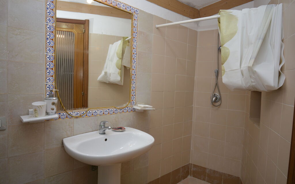 Ranch Salomonello: Autumn, Bathroom, Spring, Summer