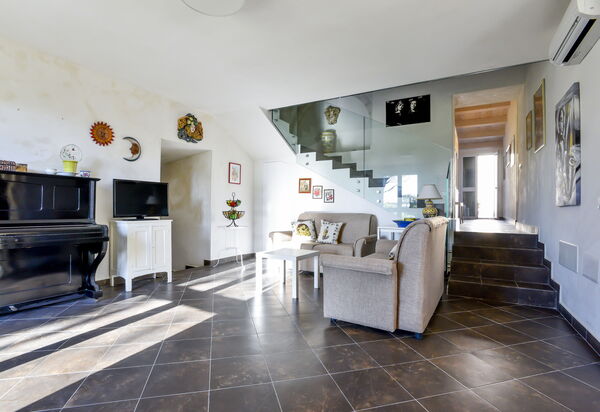 Tenuta Renna by Geco Vacation Rentals: Autunno, Estate, Primavera, Sala da pranzo