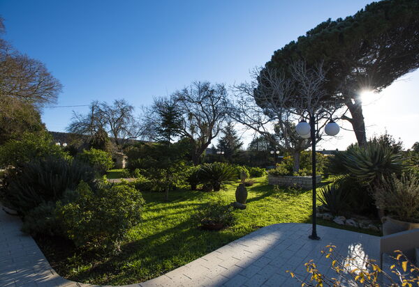 Tenuta Renna by Geco Vacation Rentals: all'aperto, Autunno, Estate, Esterni, Giardino, Primavera