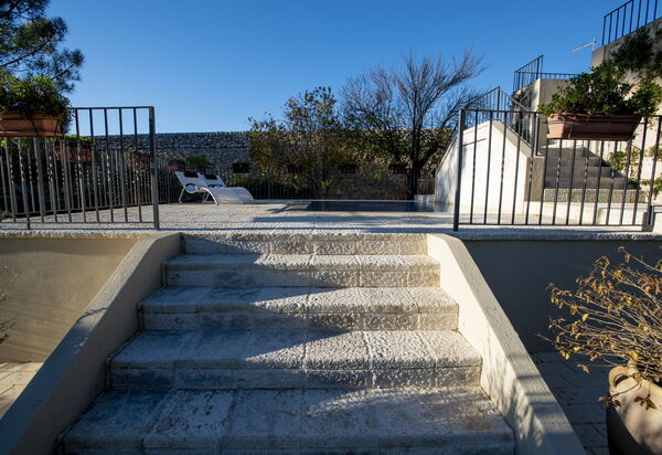 Tenuta Renna by Geco Vacation Rentals: all'aperto, Autunno, Estate, Esterni, Giardino, Piscina, Primavera