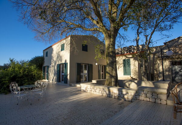 Tenuta Renna by Geco Vacation Rentals: all'aperto, Autunno, Balcone / Terrazza / Patio, Estate, Esterni, Giardino, Primavera