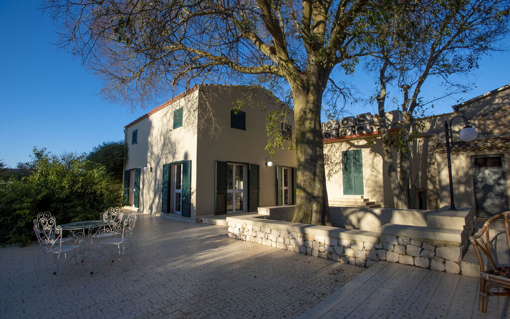 Tenuta Renna by Geco Vacation Rentals: all'aperto, Autunno, Balcone / Terrazza / Patio, Estate, Esterni, Giardino, Primavera