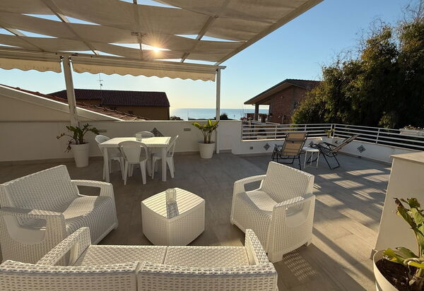 Casa Amare: Autumn, Balcony / Terrace / Patio, Spring, Summer