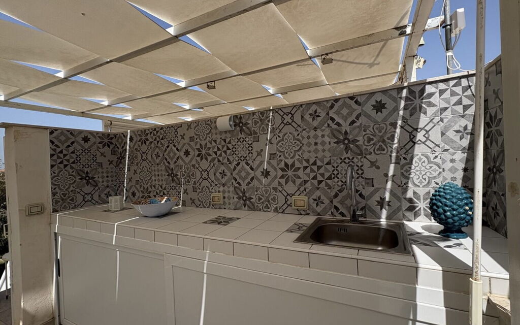 Casa Amare: Autumn, Balcony / Terrace / Patio, Kitchen, Spring, Summer