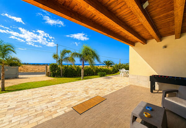 Villa Marzia: Autumn, Garden, Spring, Summer