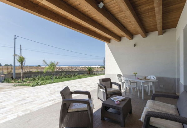 Villa Marzia: all'aperto, Autunno, Balcone / Terrazza / Patio, Estate, Giardino, Primavera