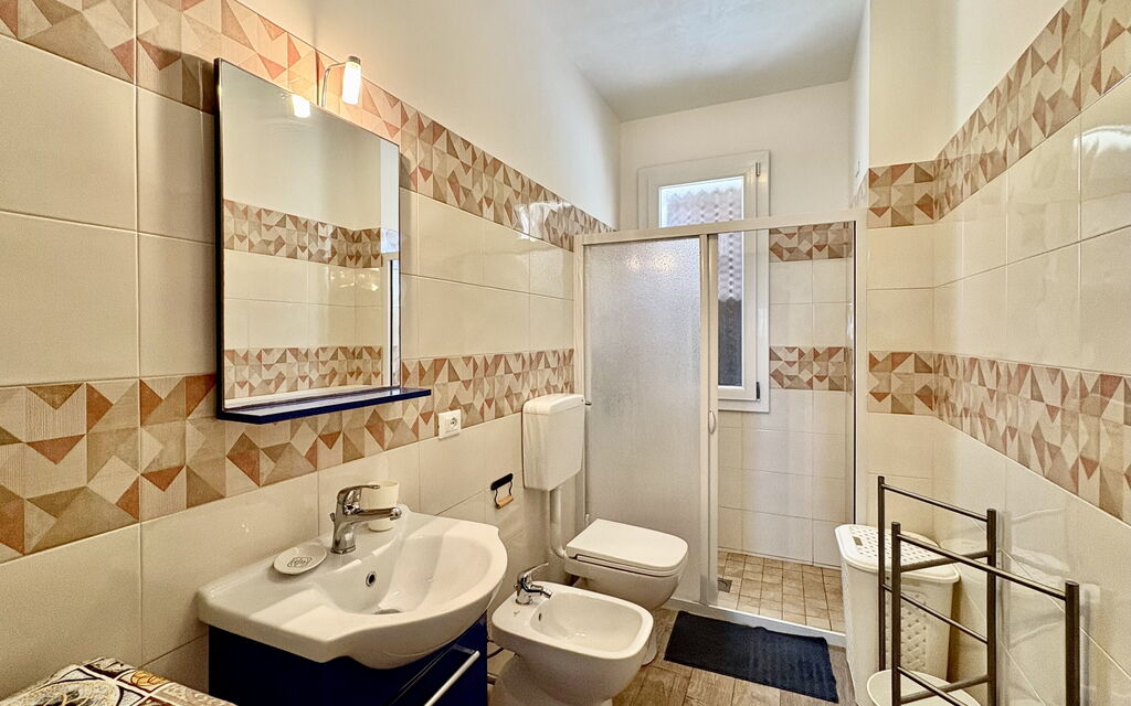 Villa Marzia: Autumn, Bathroom, Spring, Summer