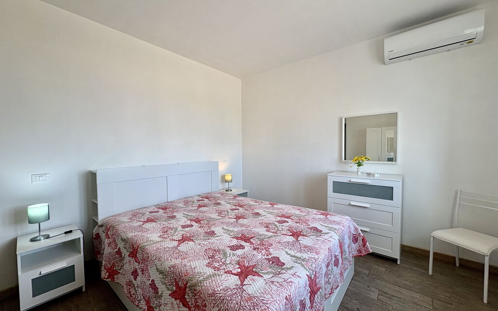 Villa Marzia: Autumn, Bedroom, Spring, Summer