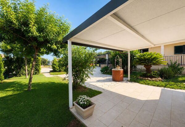 Villa Andrea: Autumn, Garden, Spring, Summer