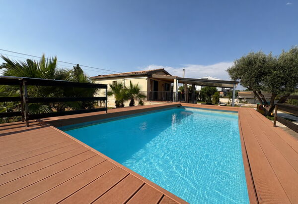 Villa Andrea: Autumn, Pool, Spring, Summer