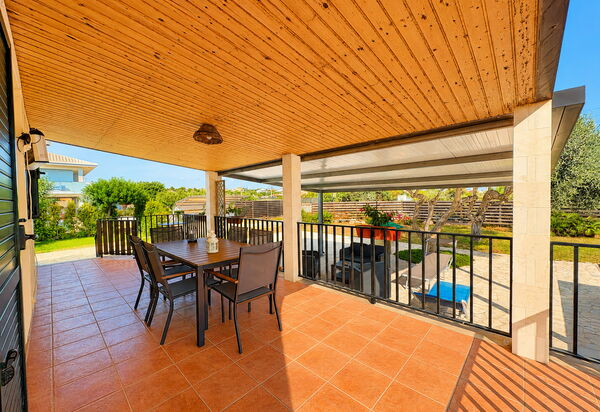 Villa Andrea: Autumn, Balcony / Terrace / Patio, Spring, Summer