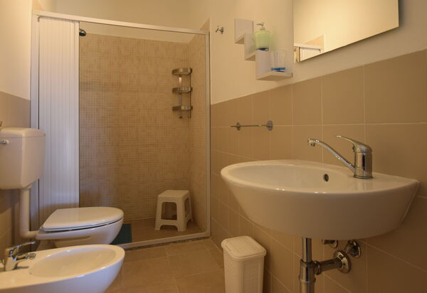 Villa Andrea: Autumn, Bathroom, Spring, Summer