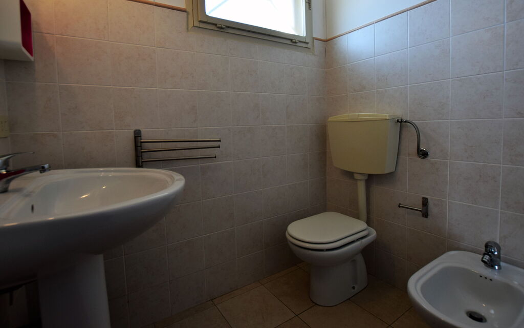 Villa Andrea: Autumn, Bathroom, Spring, Summer