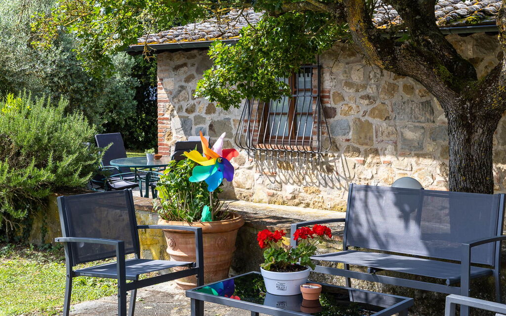 Podere Il Pozzangone, Lucignano: Autunno, Estate, Giardino, Primavera