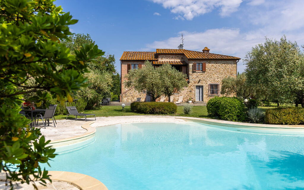 Podere Il Pozzangone, Lucignano: Autunno, Estate, Piscina, Primavera